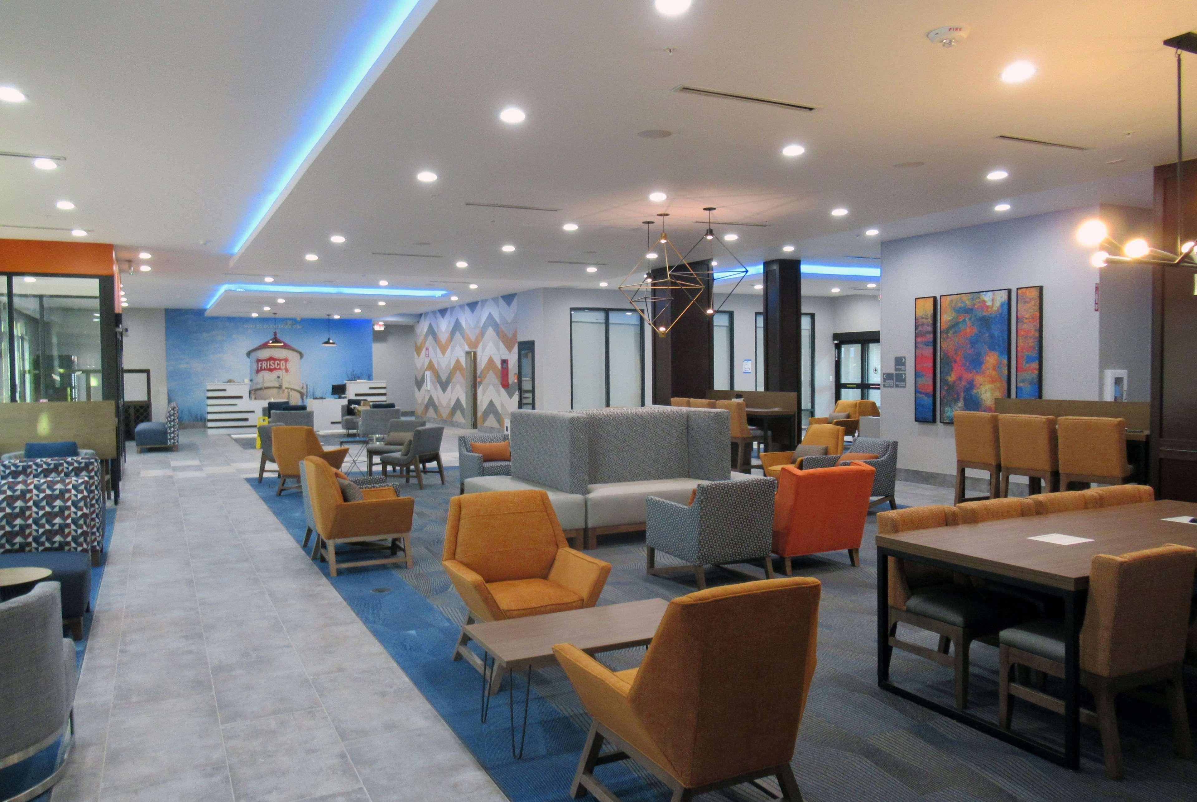 La Quinta Inn & Suites By Wyndham Dallas - Frisco Stadium Ngoại thất bức ảnh