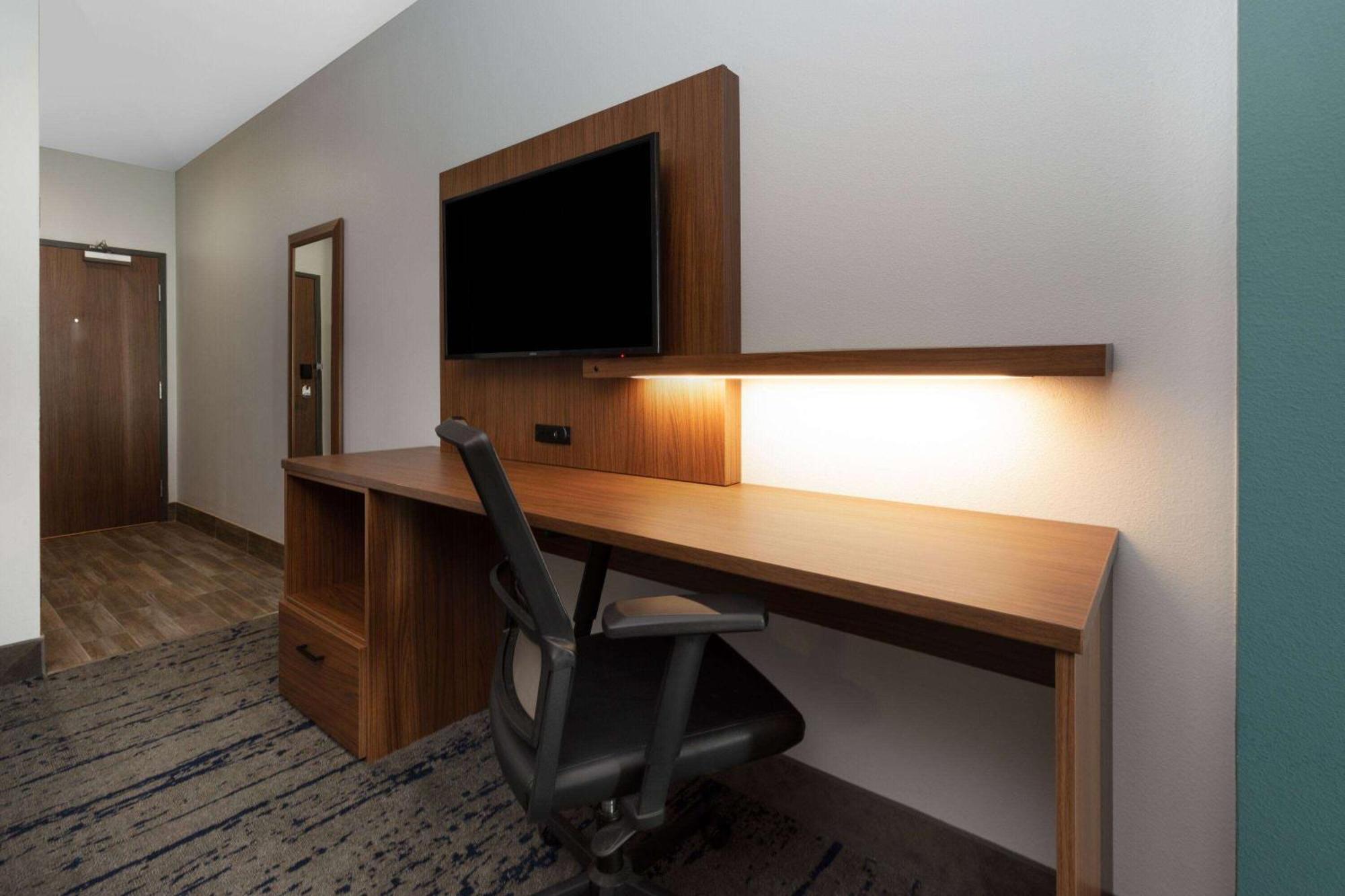 La Quinta Inn & Suites By Wyndham Dallas - Frisco Stadium Ngoại thất bức ảnh