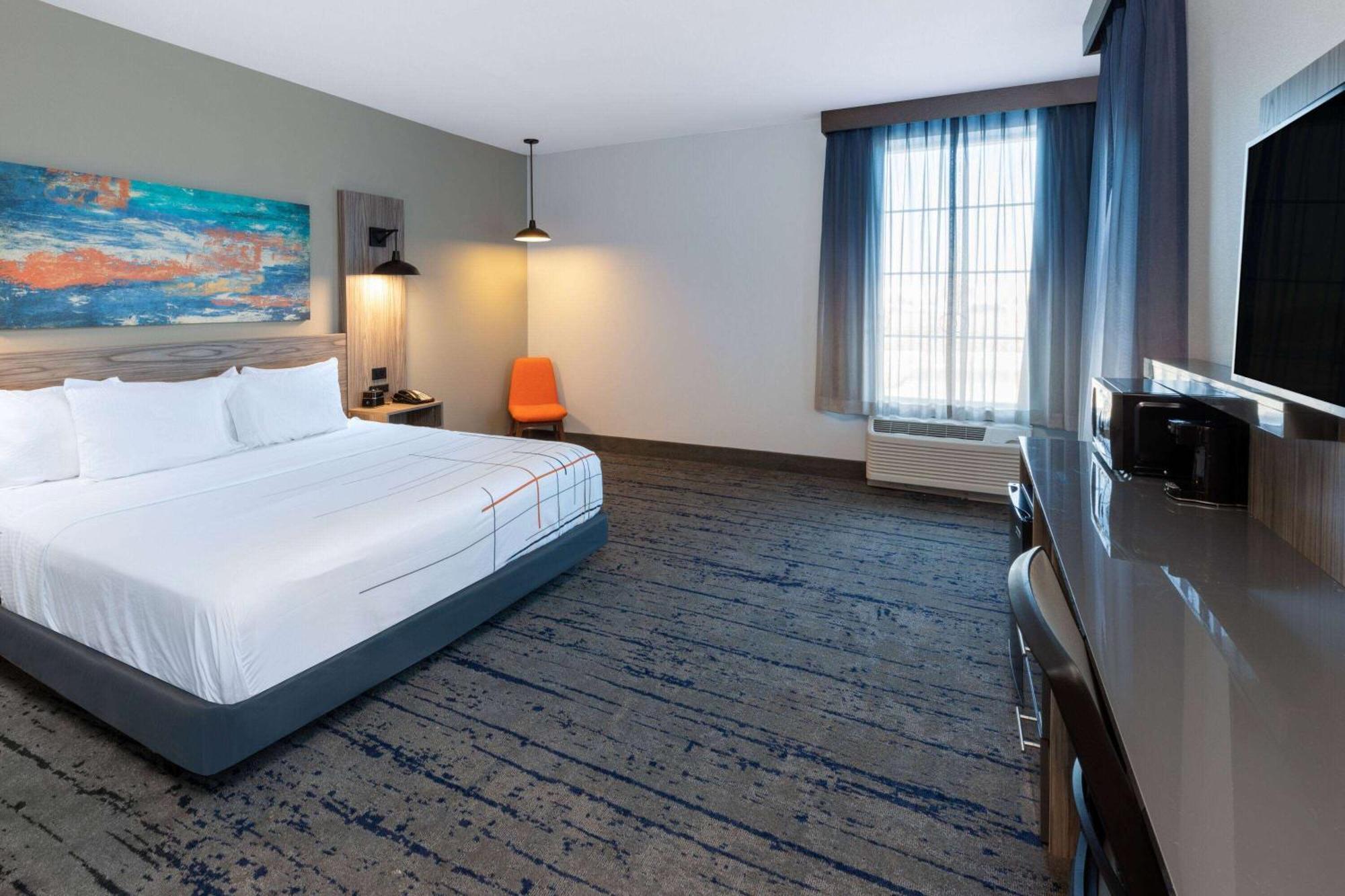 La Quinta Inn & Suites By Wyndham Dallas - Frisco Stadium Ngoại thất bức ảnh